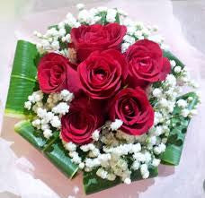 Rose hand Bouquet 4 stalks